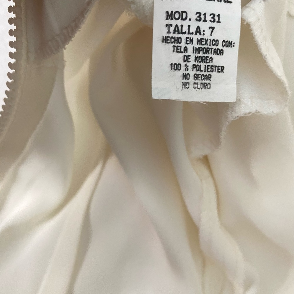 NINA FERRE sleeveless top,size7 see measurement! Cream - Picture 7 of 13